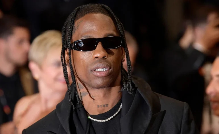 Fatkeqësia në “Astroworld”/Problemet ligjore të Travis nuk kanë përfunduar