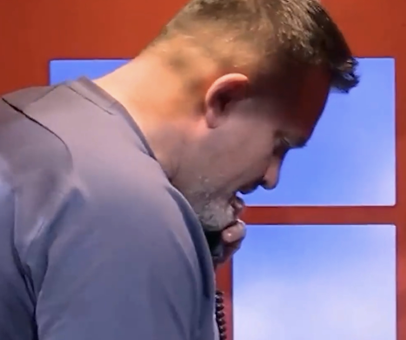 Juli në ‘telefonin e erës’:Ta marr babin se i mbaj mend dhe numrin