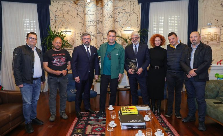 Veliaj pret Presidentin e Federatës Ndërkombëtare të Motoçiklizmit: Koha për një pistë për sportet e Motocross-it në Tiranë