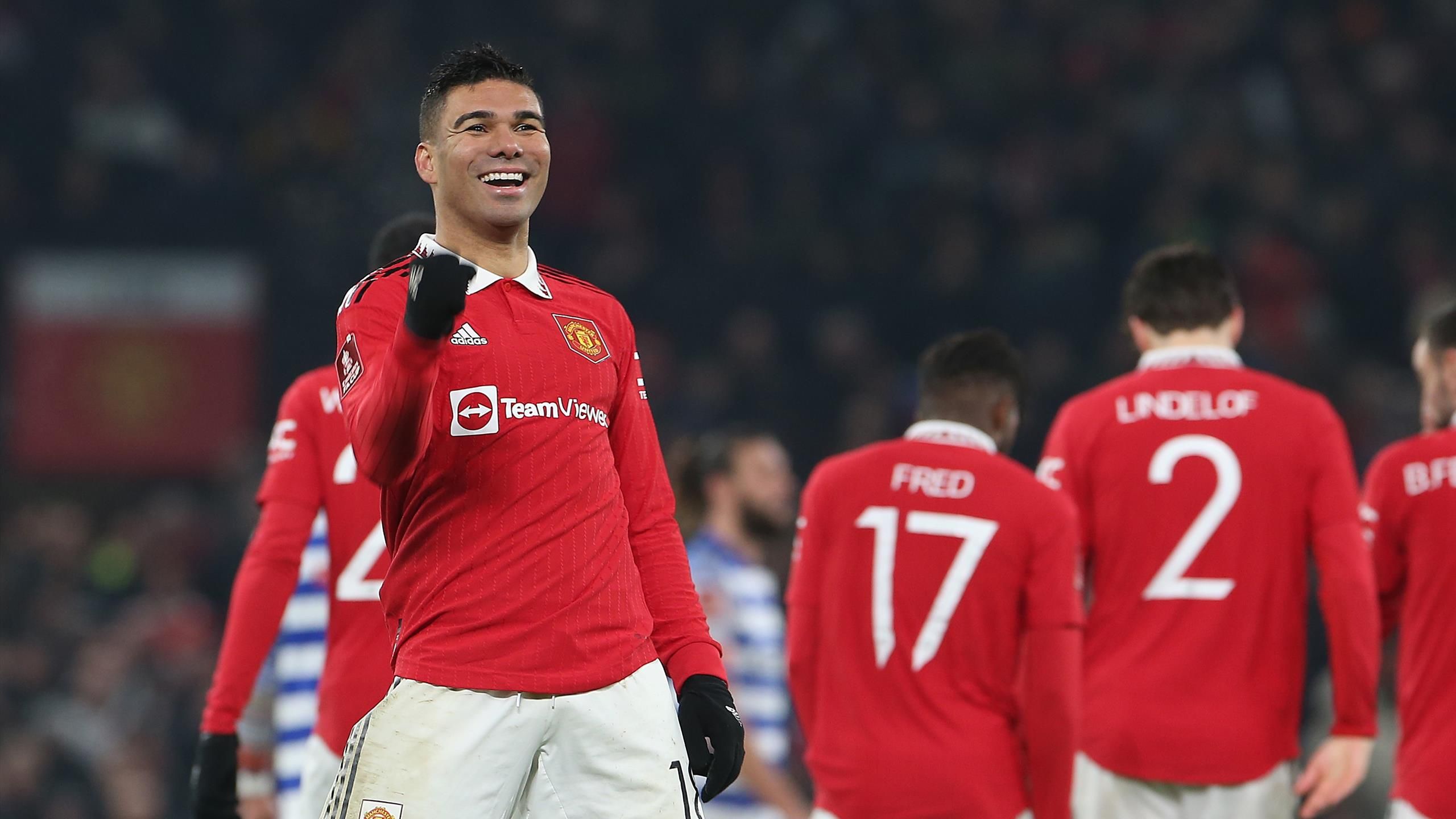 E ardhmja e Casemiros në pikëpyetje, situata e mesfushorit të United