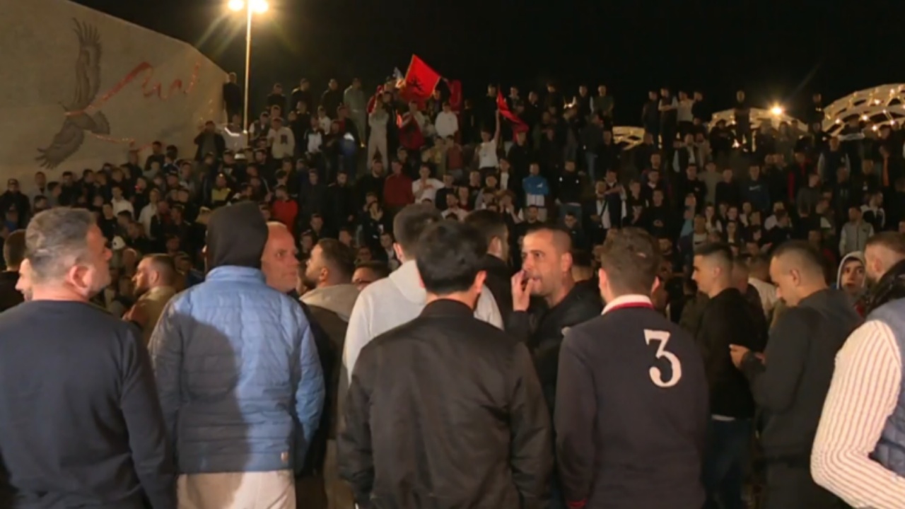 BDI nis festën në Sheshin Skënderbeu në Shkup, Grubi: Fitoi UÇK-ja dhe Ali Ahmeti, ky nuk është provokim