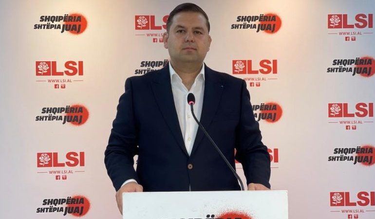 Meta foli për “laraska dhe sufllaqexhinj” në Partinë e Lirisë, del “viktima” e parë. Braimllari jep dorëheqjen si Sekretar i Përgjithshëm