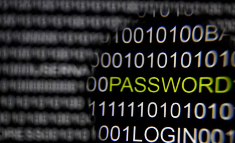 Inteligjenca ukrainase kryen sulm kibernetik ndaj partisë ruse? Çfarë dihet deri tani