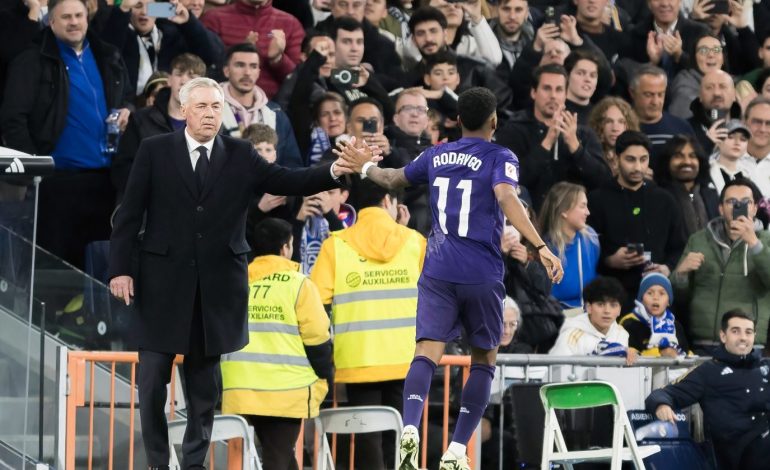 Plus 8 nga Barcelona, por Ancelotti nuk feston, italiani i përgjigjet edhe Guardiolës (VIDEO)