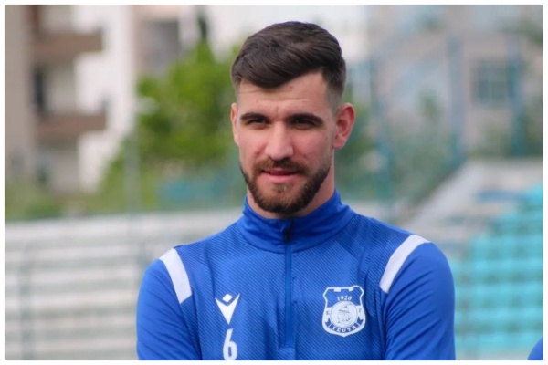 “Na duhet grintë dhe durim”, lojtari i Teutës: Iku koha e ankesave, marim maksimumin me Vllazninë