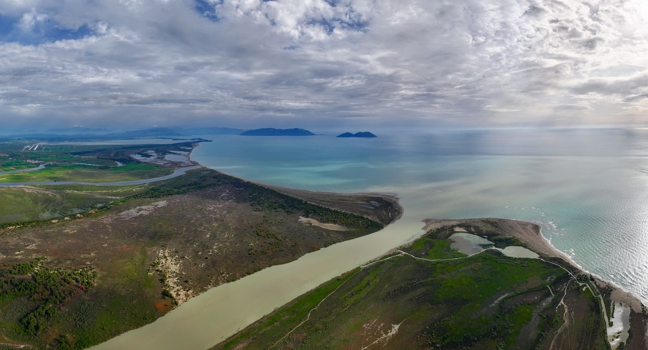 Planet e qeverisë për resorte në deltën e Vjosës krijojnë shqetësime mjedisore