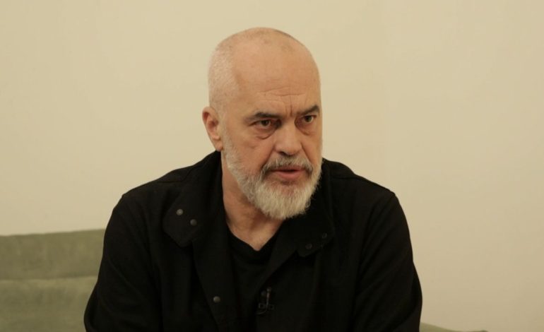 “Po njolloset Shqipëria për të goditur Melonin”/ Rama zë faqet e para të gazetave italiane: Nuk ka se si te mos lëndohem kur…