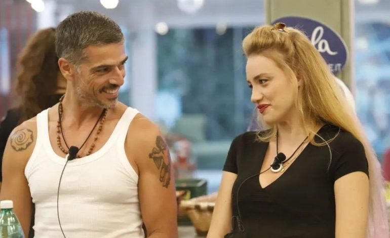 Masimiliano ka një falenderim për mesazhet që ka marrë nga Shqipëria