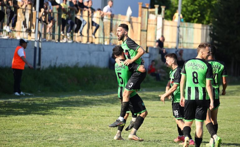 Kategoria e Tretë ul siparin e edicionit 2023-2024. Basania dhe Memaliaj shpallen fituese të grupeve A & B