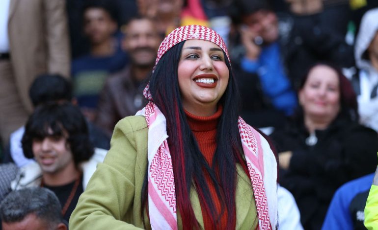 Ylli i TikTok-ut ekzekutohet me armë zjarri jashtë shtëpisë në Irak