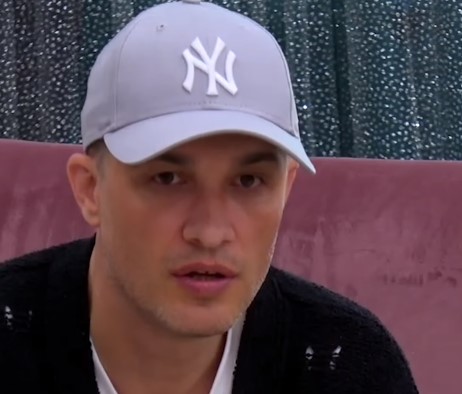 Romeo për Jetmirin: Edhe jashtë ka dashur të përfitojë nga unë!