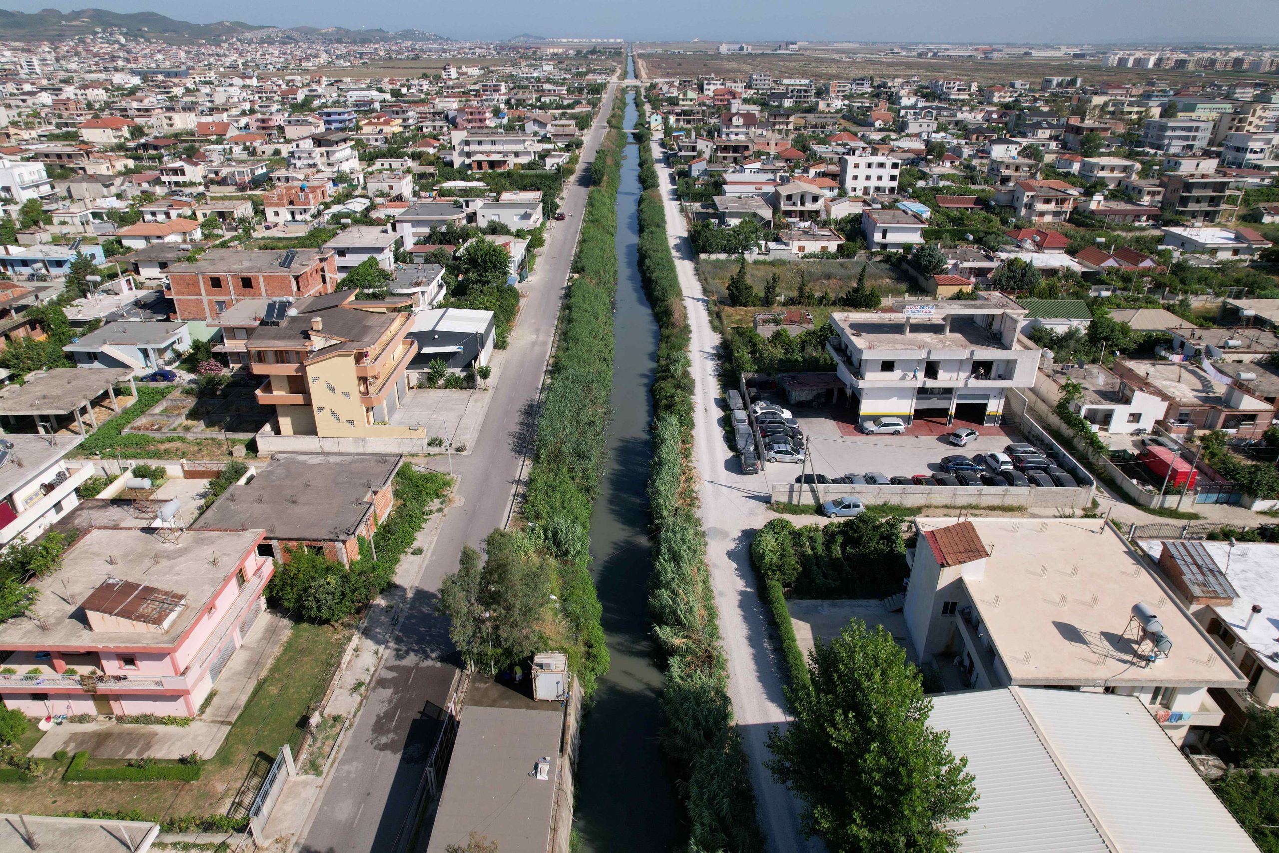 ‘Diti të bën me pronë’: Skema e zhvatjes së 448 mijë m2 tokë shtetërore në Durrës