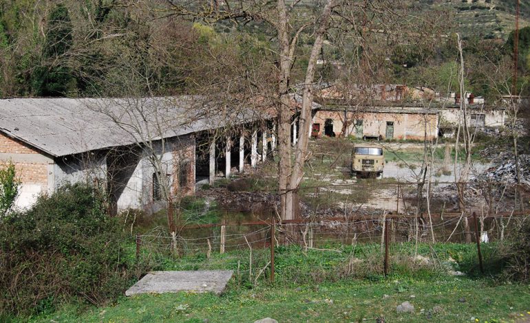 Qeveria në kërkim të investitorëve për kombinatin e armëve në Poliçan