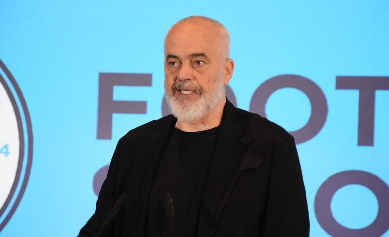 Transparency International: Shqipëria shënoi rënie në përpjekjet për të luftuar korrupsionin