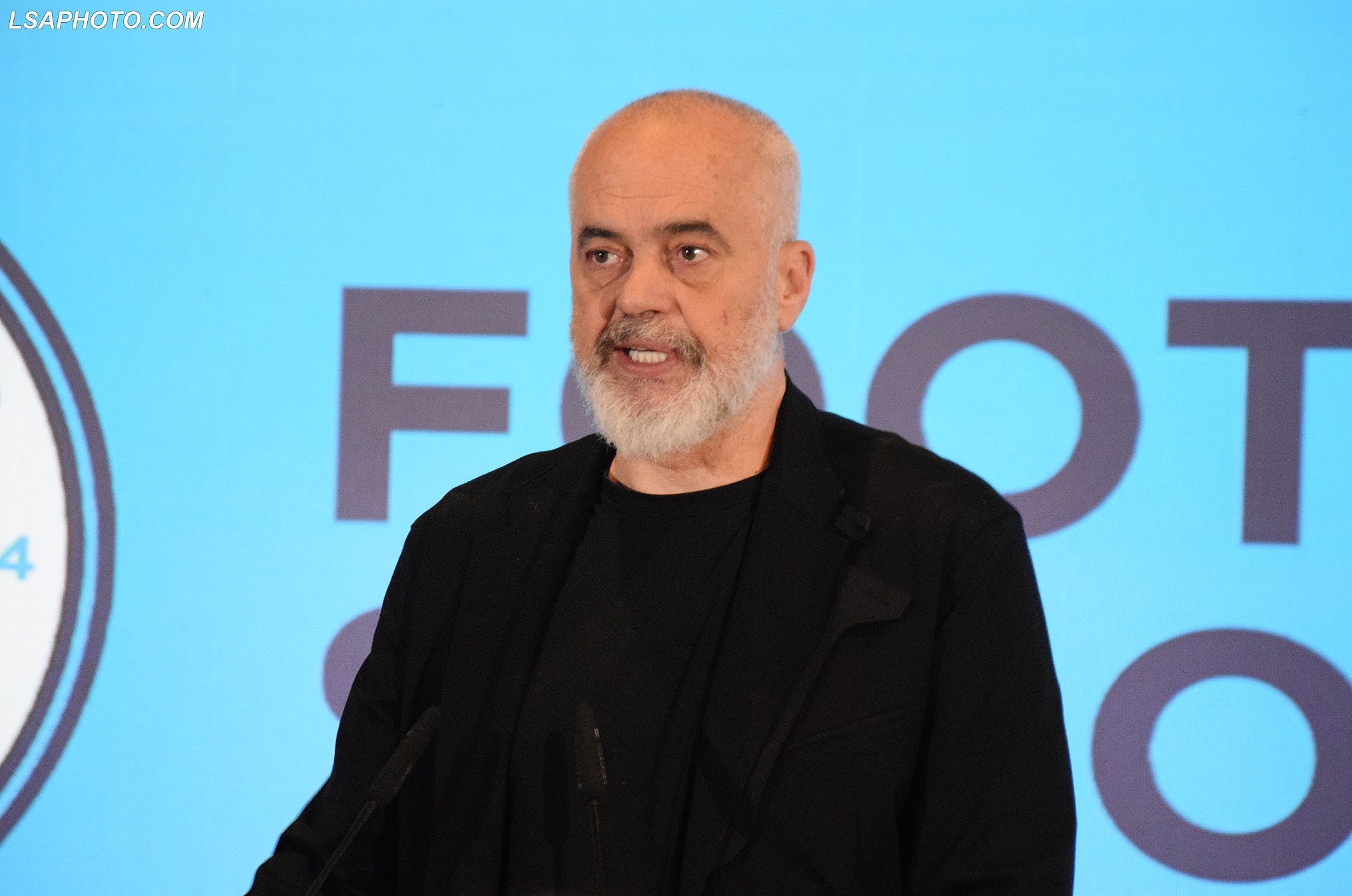 Transparency International: Shqipëria shënoi rënie në përpjekjet për të luftuar korrupsionin