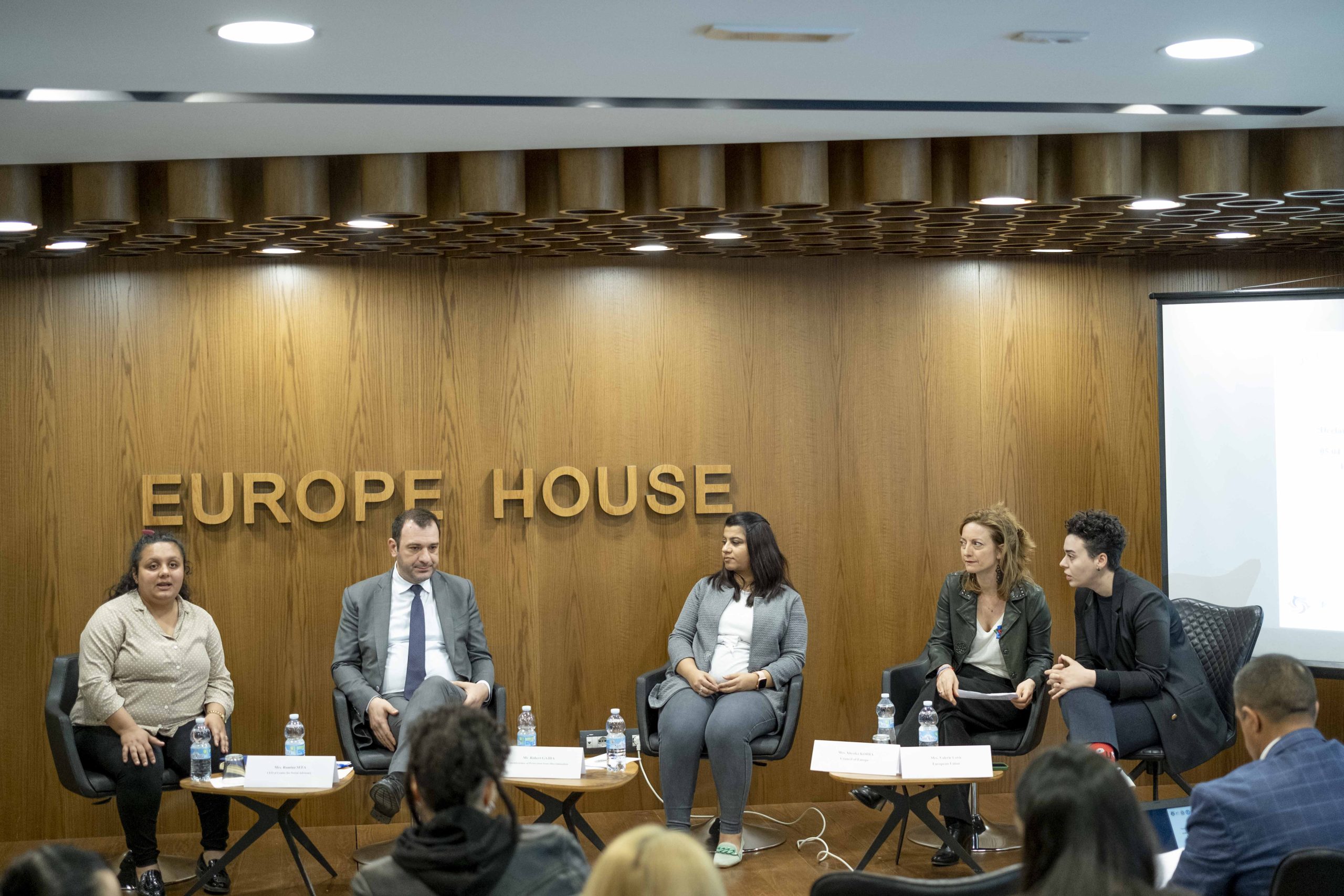 Angazhimi i qeverisë për integrimin e komunitetit Rom dhe Egjiptian mbetet në letër