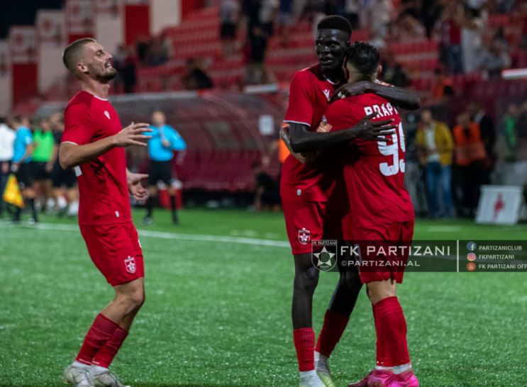 Maget dhe Rrapaj në “apel”, kërkohet “zgjimi” i dyshes së Partizanit në derbi ndaj Tiranës