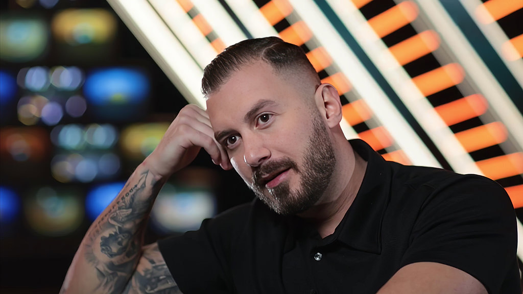 Romeo tregon ëndrrën e tij në sirtar: Kam dashur të bëj shkollën