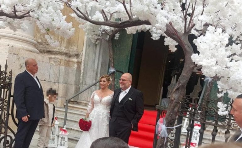 Bosi i mafies bën dasmë tek kisha ku u varros armiku numër 1 i tyre, gjyqtari Falcone! Reagon prifti: Nuk e dinim që..