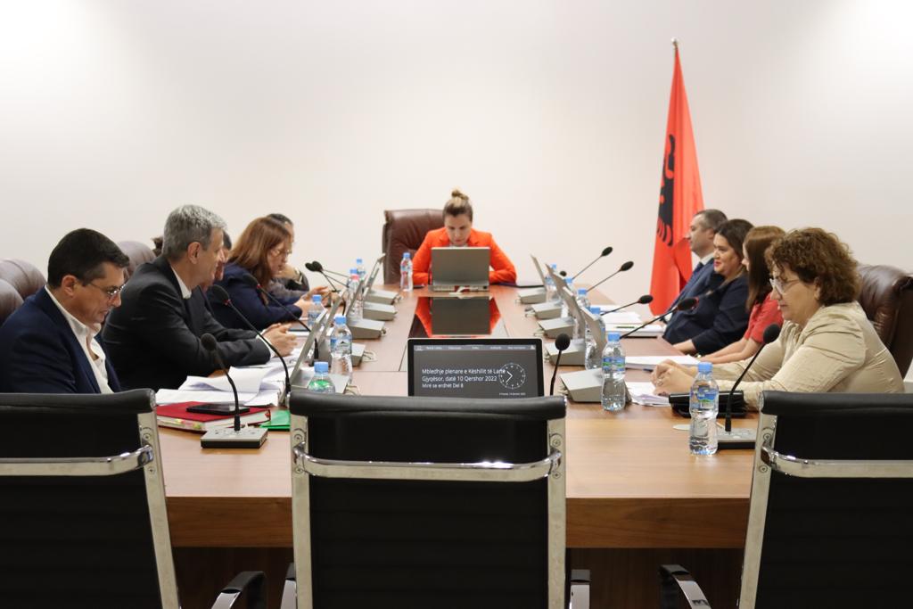 Kuvendi skualifikon 6 kandidatë për KLGJ dhe KLP