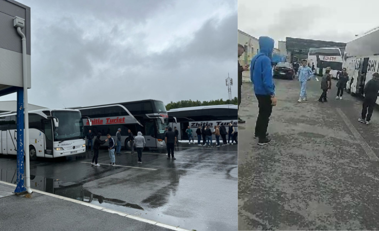 300 qytetarë të bllokuar në kufirin Kosovë-Serbi/ Një grua e sëmurë në një autobus, ndihma e shpejtë nuk vjen! Nuk kanë ushqim