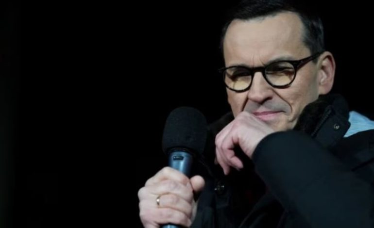 Skandal në Poloni! Zyra e auditimit njofton prokurorët se ish-kryeministri mund të ketë abuzuar me pushtetin