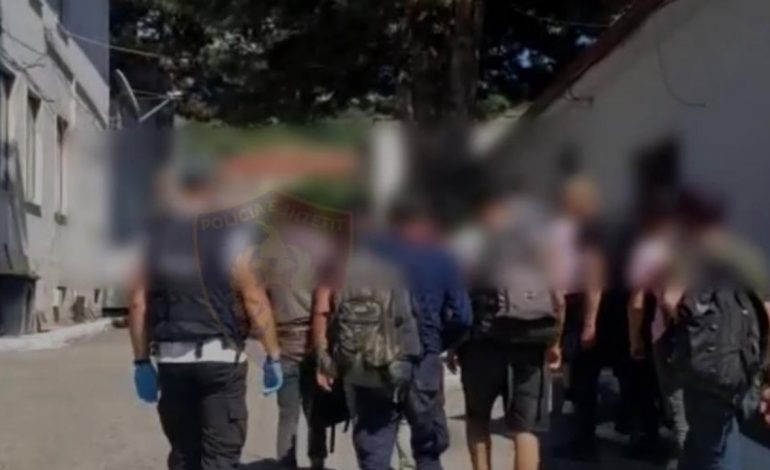 “Do vijnë ata… të shkojshe njiherë nga lokali”, Top Channel siguron dosjen! Zbardhen përgjimet si shtetasit nga Bangladeshi ndihmoheshin për të kaluar kufirin