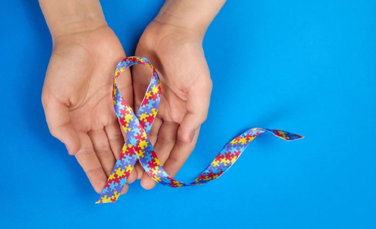 Autizmi tek të Rriturit – Çfarë Duhet të Dini Rreth Simptomave dhe Diagnostikimit