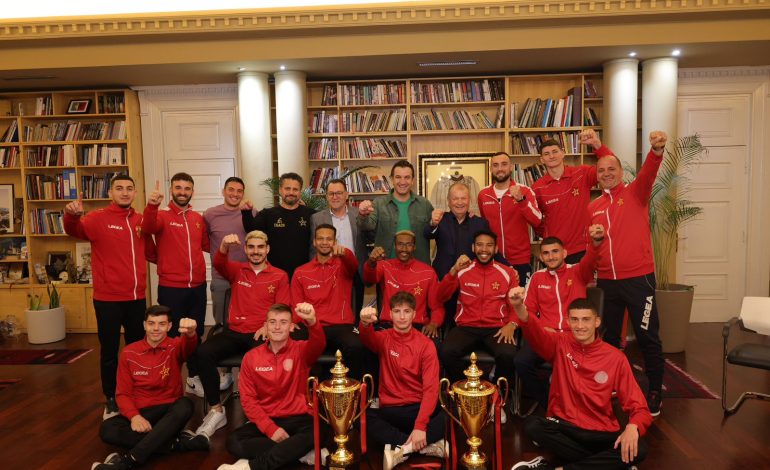 Veliaj takon fituesit e Kupës së Shqipërisë në volejboll: Mbështetje për ekipet sportive për të ecur në kupat Europiane