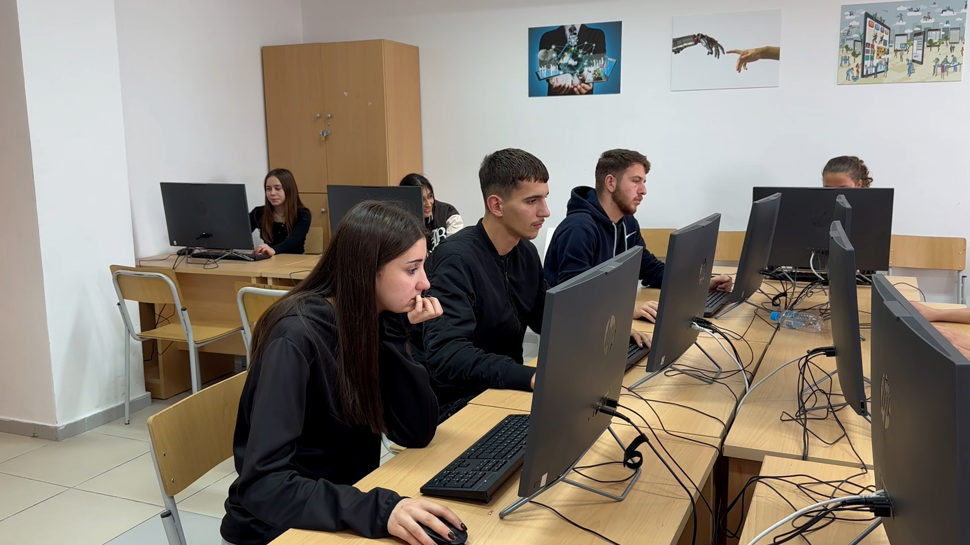 ‘Të gjithë të punësuar’: Shkolla profesionale bëhet zgjedhje e parë në Lezhë