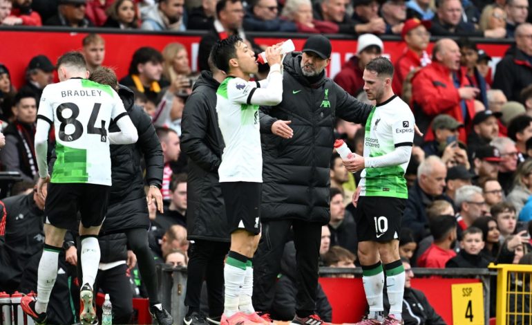 “Duhet të kishim fituar”, Klopp: Jemi ende në garë, Ten Hag: Zhgënjim, kemi humbur 7 pikë në 1 javë (VIDEO)