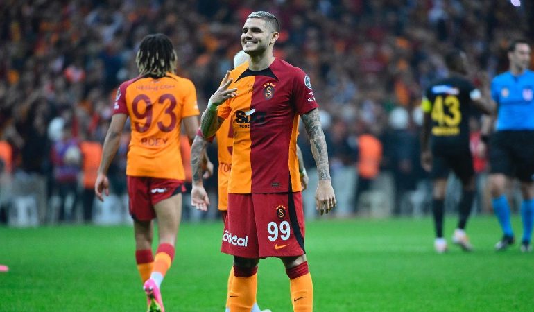 Duartrokitje në mënyrë ironike në finalen e Superkupës, Icardi shpjegon gjestin: Kjo është e vërteta