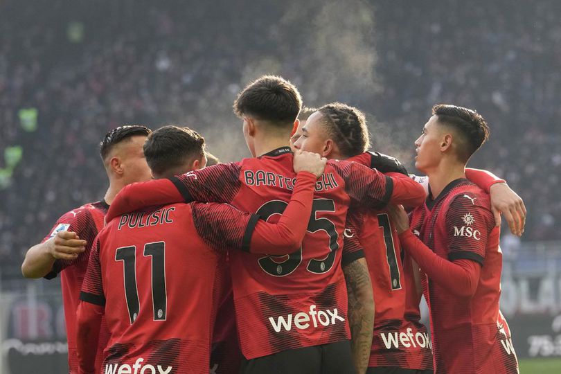 Fitore ndaj Cagliarit, show i Milanit në Serie A, kuqezinjtë me “5” yje