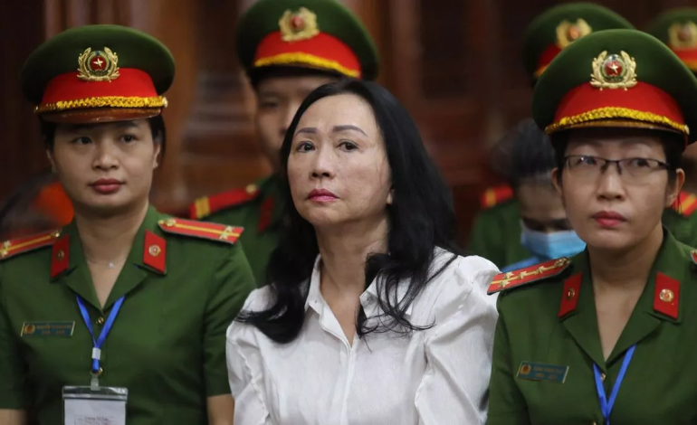 Ndërtuesja vietnameze dënohet me vdekje për mashtrimin 35$ miliardë (fotot)