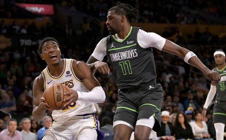 NBA/ Boston nuk njeh rivalë, Minesota mposht Lejkërs dhe rimerr kreun në Perëndim