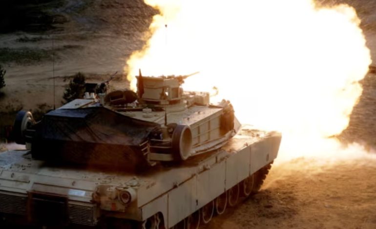 Kievi tërheq jashtë vijës së frontit tanket Abrams, zyrtarët amerikanë: Shkak taktikat ruse me dron