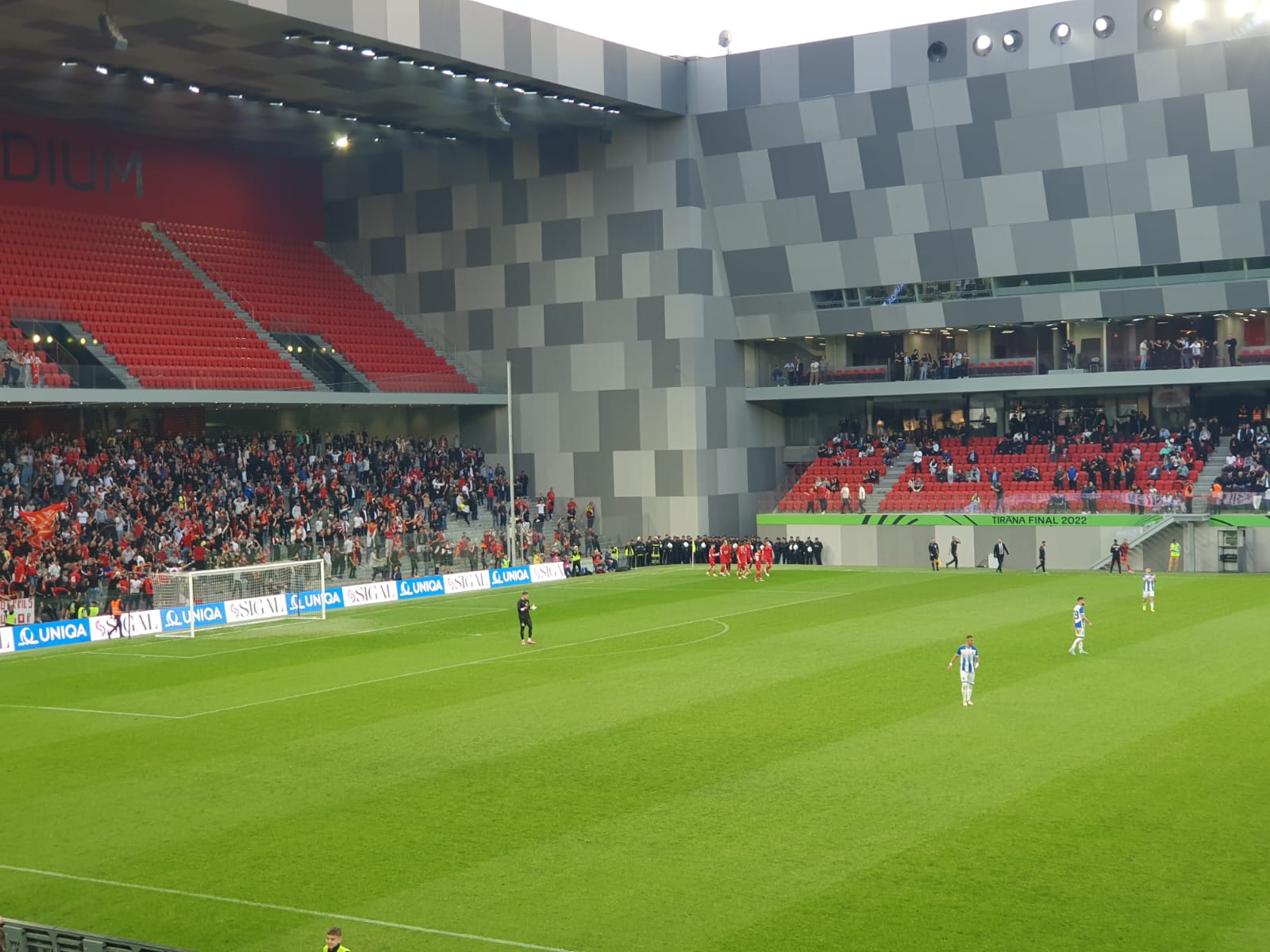 LIVE/ Zhbllokohet derbi, Partizani feston në “Air Albania”