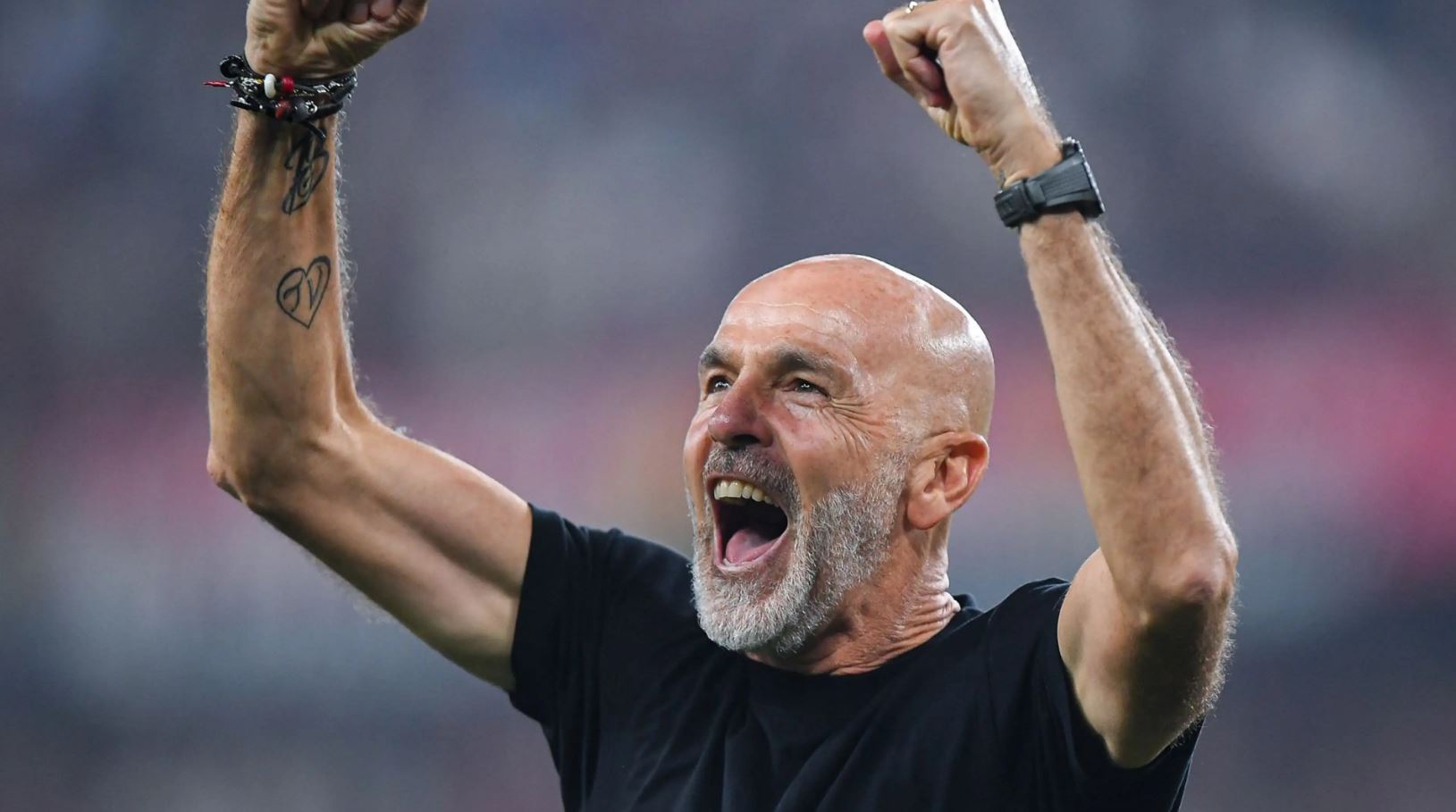 Pioli, është ende “zjarr”, largohen hijet e “divorcit”, gati një “dhuratë e çmuar (FOTO)