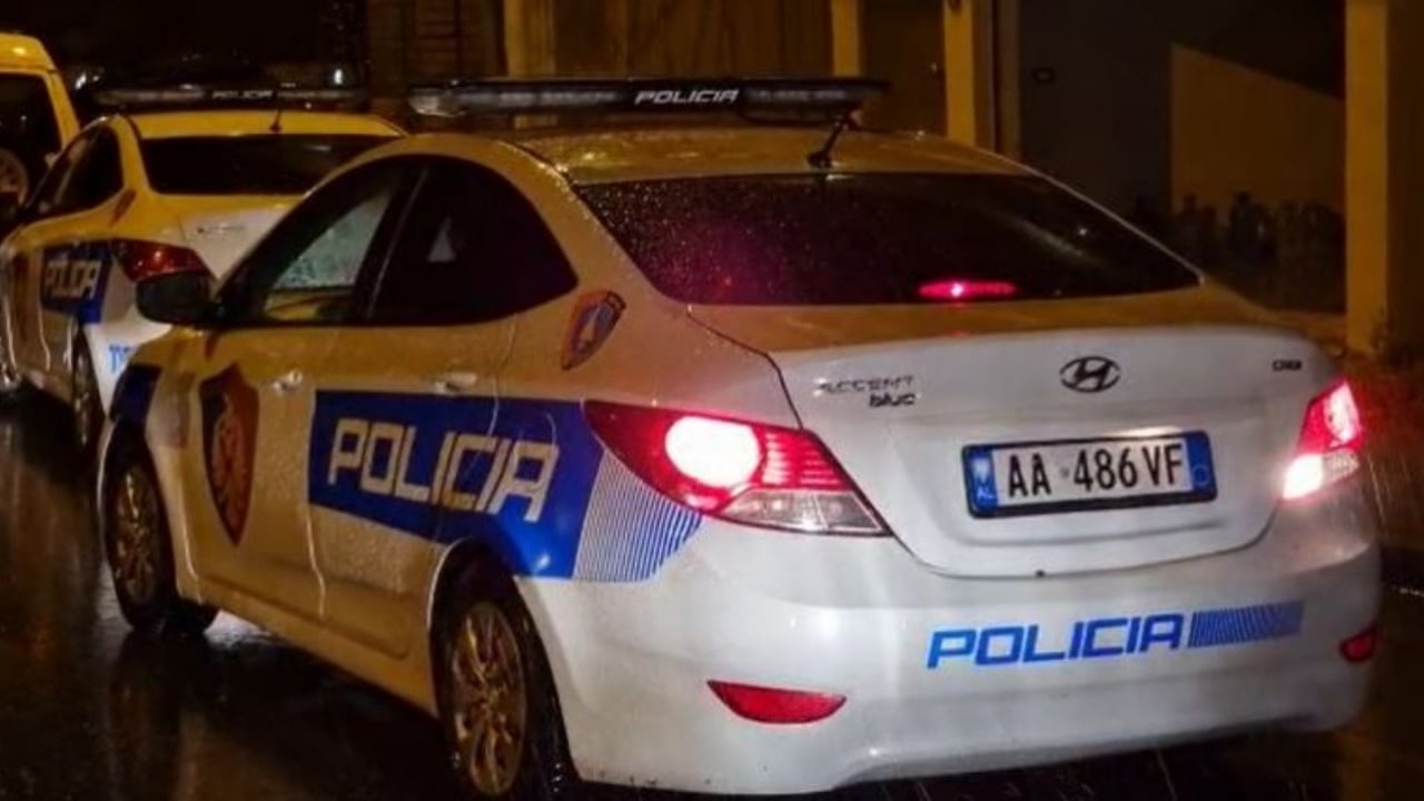 Aksident me vdekje në aksin Elbasan-Librazhd, shoferi përplas 24-vjeçarin që po udhëtonte me motomjet dhe arratiset 