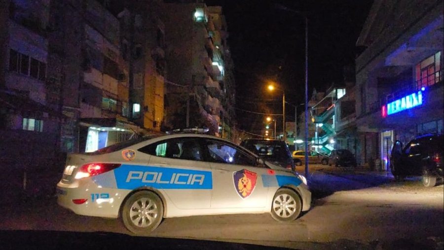 Tronditëse! Sherri banal i merr jetën 18-vjeçarit në Tiranë