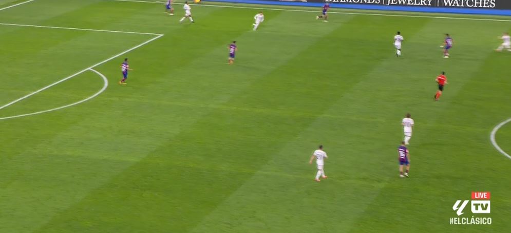 VIDEO/ El Clasicco i takon Realit, madrilenët “prenotojnë” titullin, Barça bie në fund