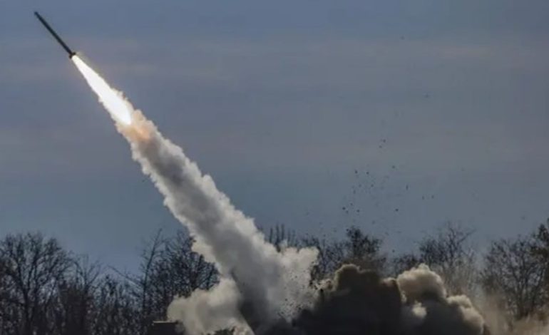 Gjendje alarmante/ Iraku dhe Jordania mbyllin hapësirën ajrore, zbulohet ora kur mund të sulmojnë dronët iranianë Izraelin