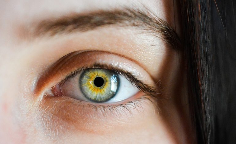 A e Dini se Syri i Njeriut Është Plot e Për Plot me Mikrobe?