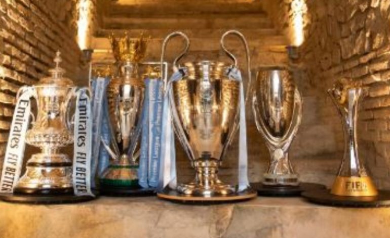 Trofetë e fituara të Manchester City-t vijnë në Amfiteatrin e Durrës, Rama: Mund t’i vizitoni sot nga ora 13:00-19:00