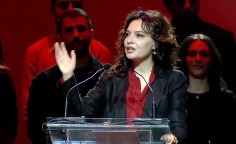 Takimi me emigrantët në Athinë, Spiropali: Dje ishit ju që e mbajtët Shqipërinë me bukë, sot ajo ju ofron mundësi të reja