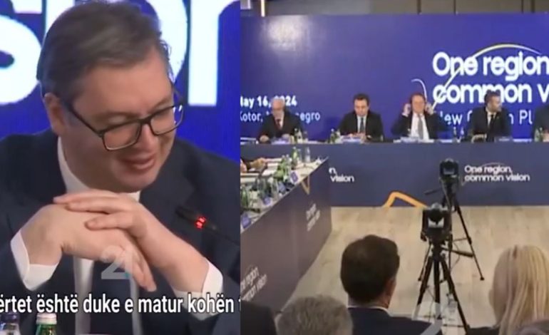 VIDEO/ “Gjithmonë flet më shumë se të gjithë”, Rama i mat kohën Vuçiç gjatë fjalimit në Samit, presidenti serb nuk mban dot të qeshurën