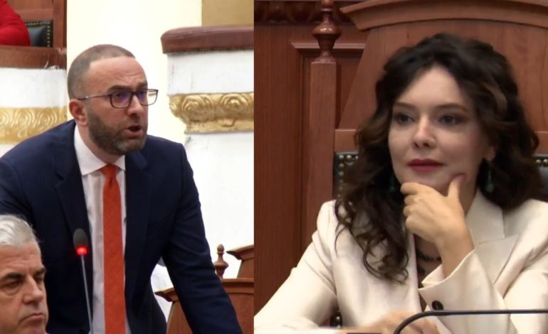 “Je djali i adoptuar i doktorit”, Bardhi i përgjigjet Spiropalit: E di që do doje të ishe vajza e babait të Surrelit, por je motra e Bajrave apo…