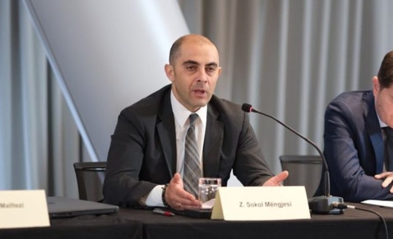 U dhunua nga 4 persona, si është gjendja e avokatit Sokol Mëngjesi, shefi i Neurokirurgjisë: Për sa kohë është i intubuar diskutohet ende për jetën