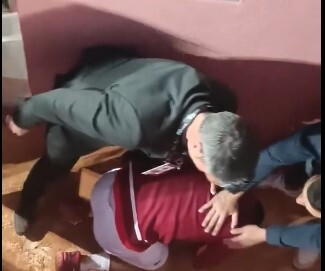 VIDEO/ Po jepte autograf pas ndeshjes në Itali, tenisti i njohur serb goditet në kokë, përfundon në spital