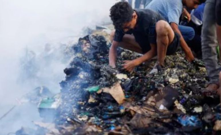 Foshnja me koka të prera dhe fëmijë që digjen të gjallë, masakra e Izraelit në Rafah kalon përtej imagjinatës